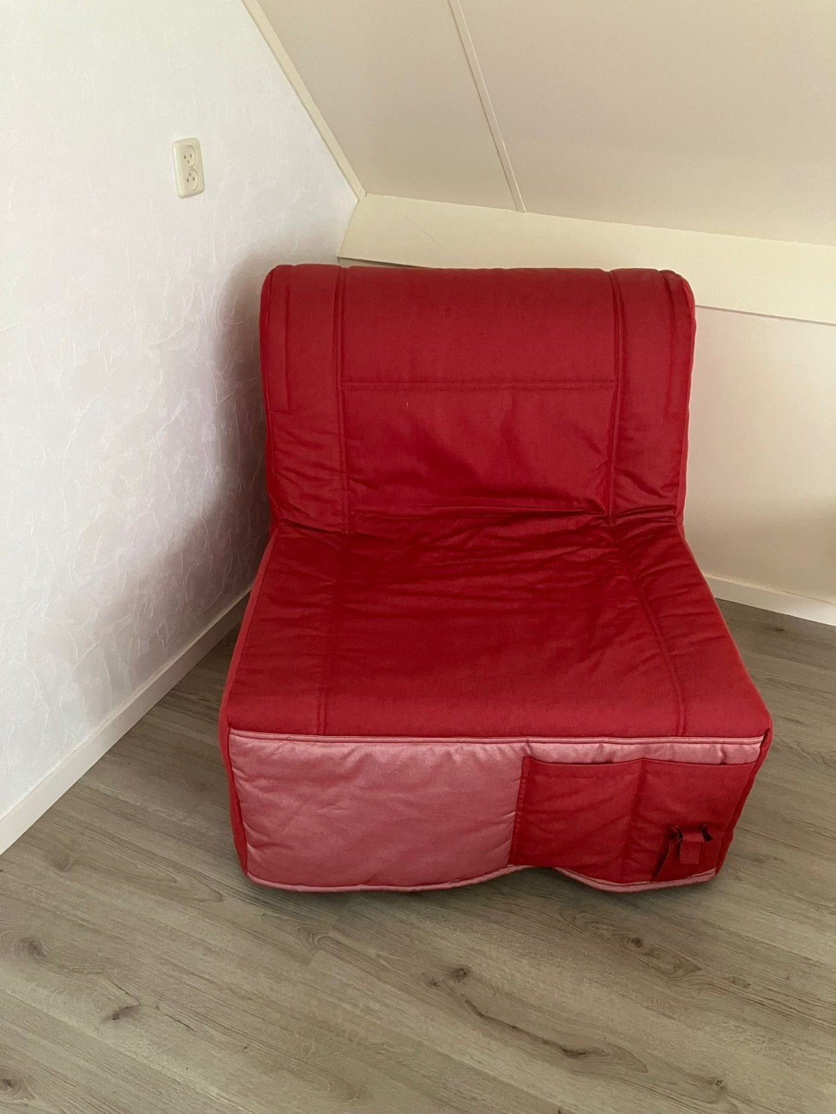 IKEA slaapstoel 1-persoons, Ophalen, Zo goed als nieuw, Eenpersoons, Rood