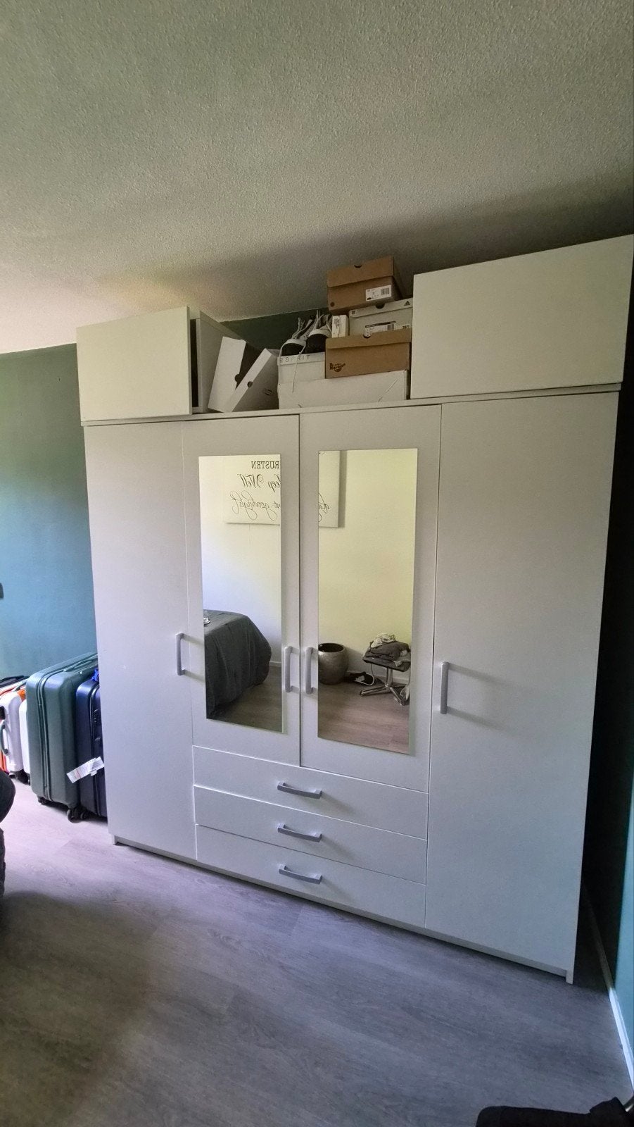 Witte kledingkast met spiegeldeuren en lades, Ophalen, Overige materialen, Gebruikt, 200 cm of meer