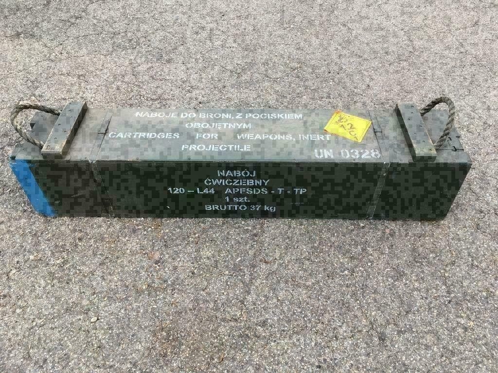 Legerkisten met huls van grote raket - patroon , decoratie, Verzamelen, Militaria | Algemeen, Ophalen of Verzenden