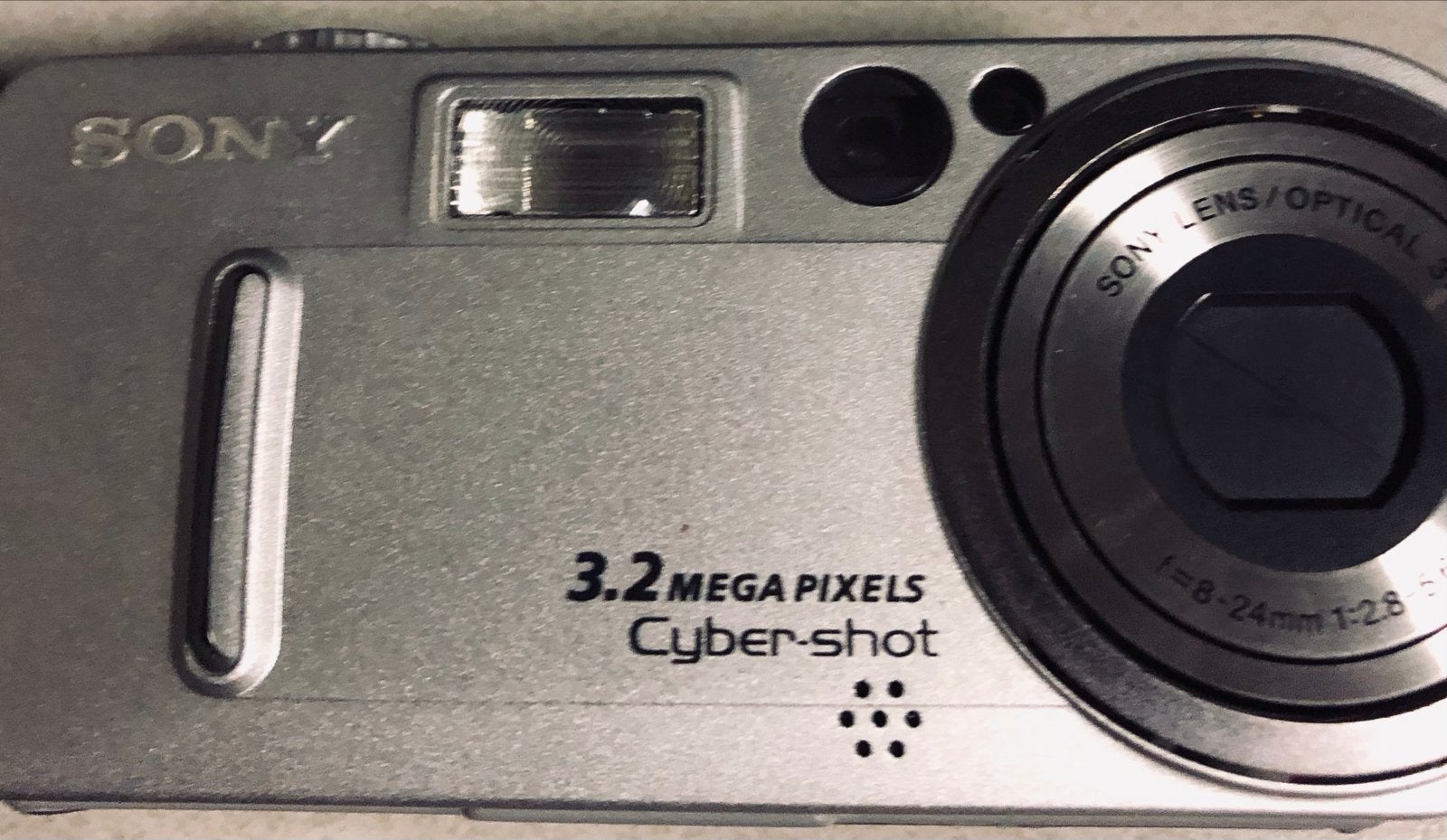 Sony Cyber-shot DSC-P7/P9 Digitale Camera 3.2 MP, Ophalen of Verzenden, Gebruikt, Sony, Minder dan 4 keer