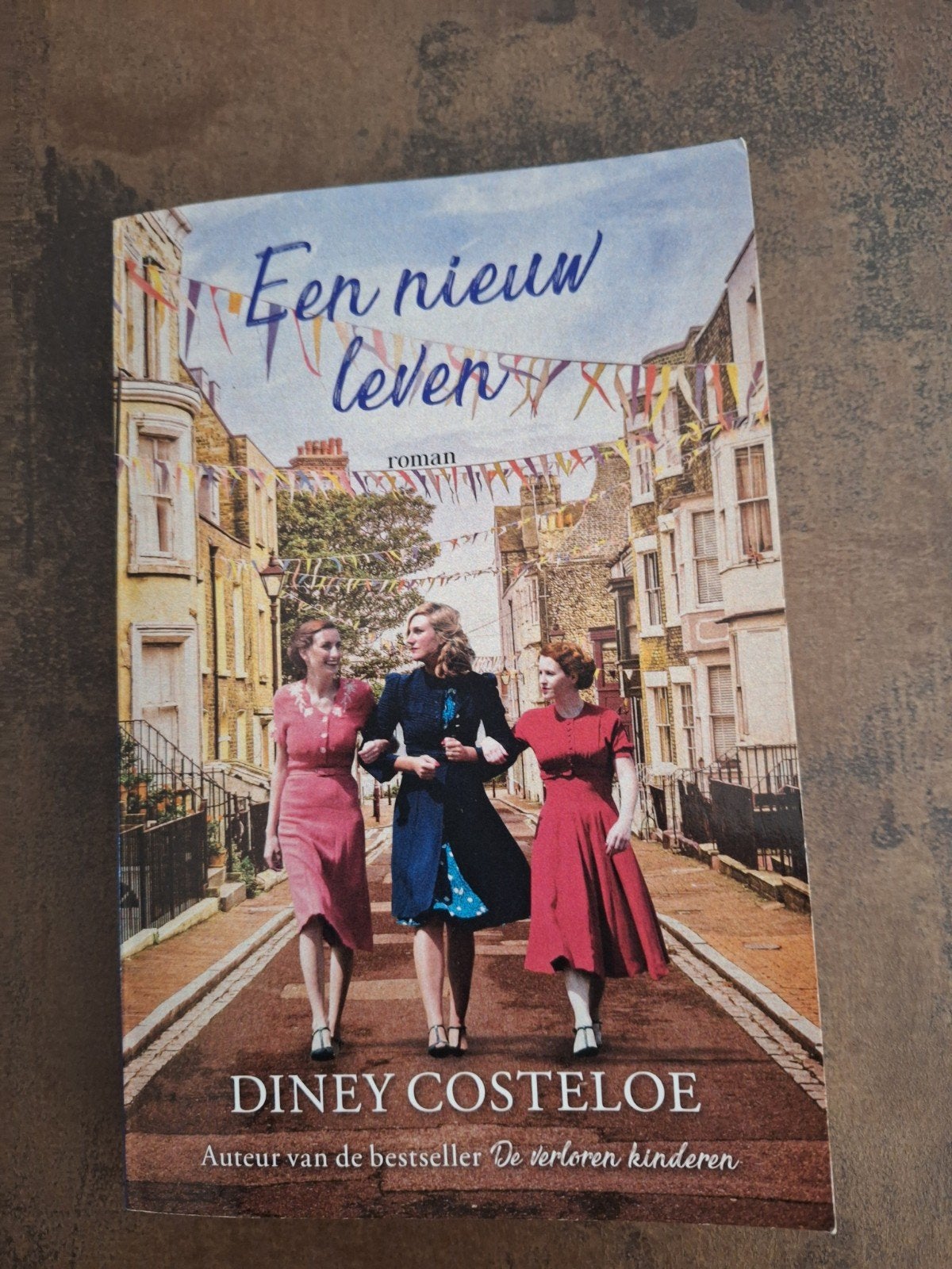Diney Costeloe Een nieuw leven, Ophalen of Verzenden