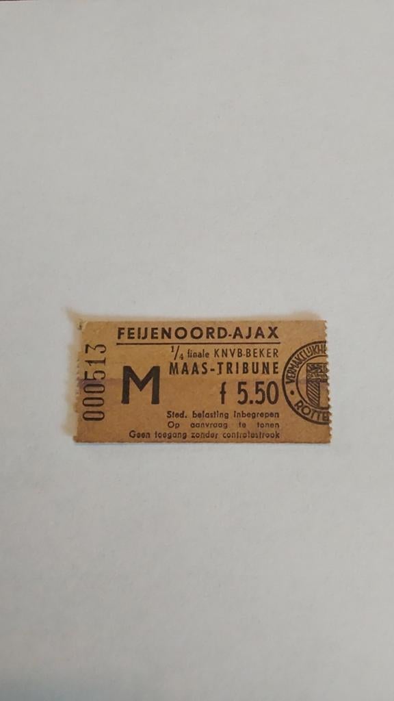 Feyenoord  Ajax kwartfinale KNVB Beker 1971, Seizoenskaart, Eén persoon