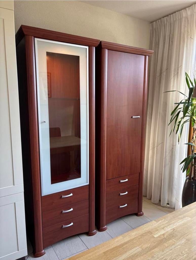 Set van 2 kersenhouten kasten: vitrinekast en dichte kast, Huis en Inrichting, Ophalen, Zo goed als nieuw, 25 tot 50 cm, 50 tot 100 cm