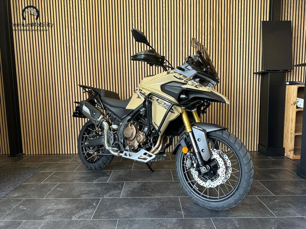 VOGE DS625X (DESERT YELLOW), 2 cilinders, 581 cc, Motorrijbewijs A, Bedrijf