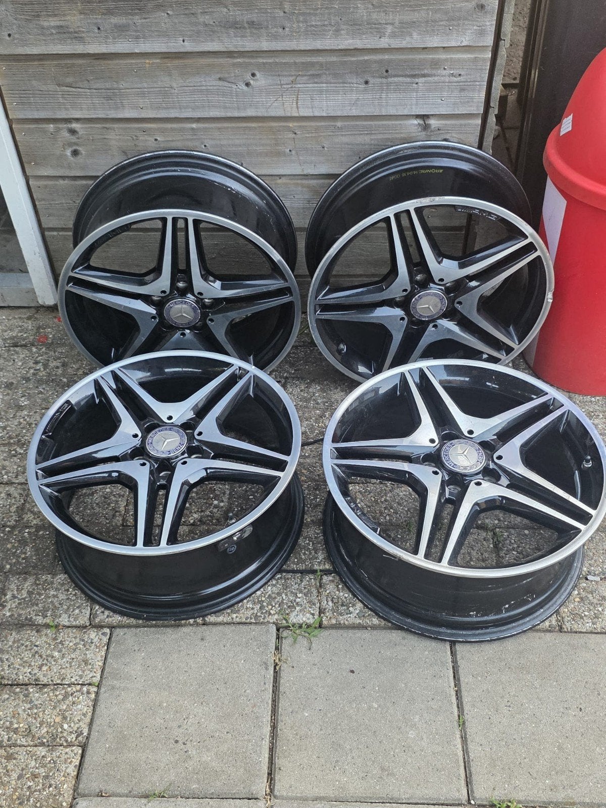 AMG mercedes LM Velgen met banden 18/225/40, Ophalen of Verzenden