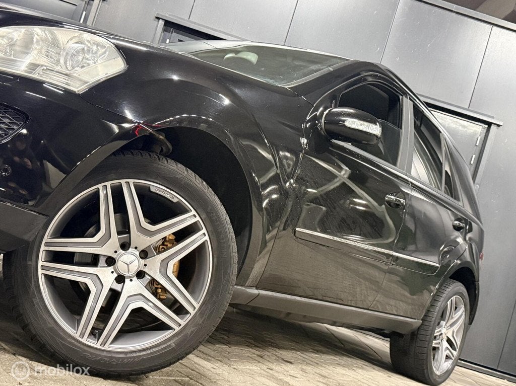 Mercedes M-klasse 350 AMGpakket|luchtvering 4MATIC|memory|HK, Automaat, Automatische klimaatregeling, Gebruikt, Zwart