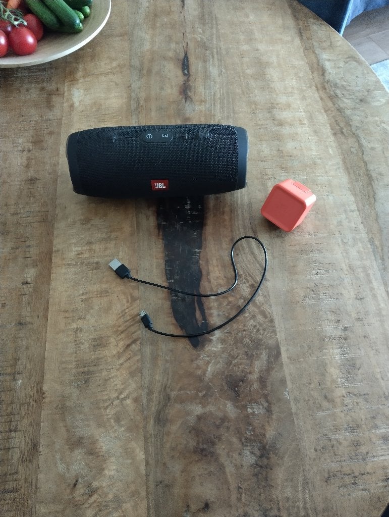 JBL Charge 4 zwarte te koop, Audio, Tv en Foto, Luidsprekers, Gebruikt, JBL, Ophalen of Verzenden, Draagbare speaker