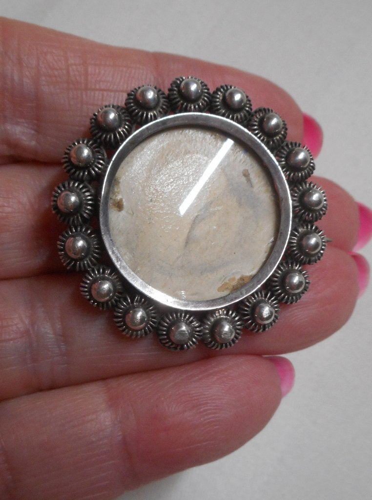 Antiek zilveren broche met Zeeuwse knopjes nr.984, Sieraden, Tassen en Uiterlijk, Antieke sieraden, Verzenden, Zilver, Broche