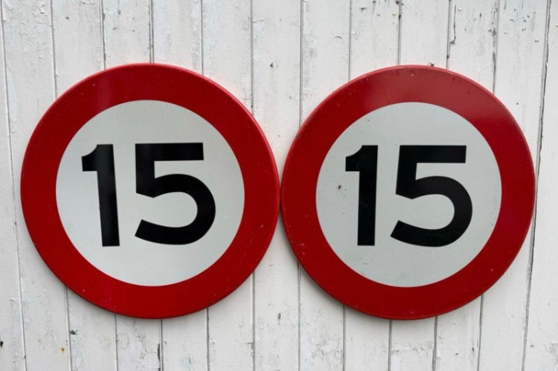 Verkeersbord 15 km, Ophalen