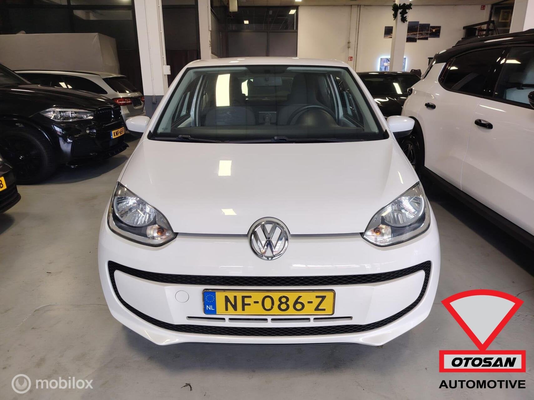 Foto 3 van Volkswagen Up! 1.0 high up! BlueMotion NAP! Airco! Nap✅ Na