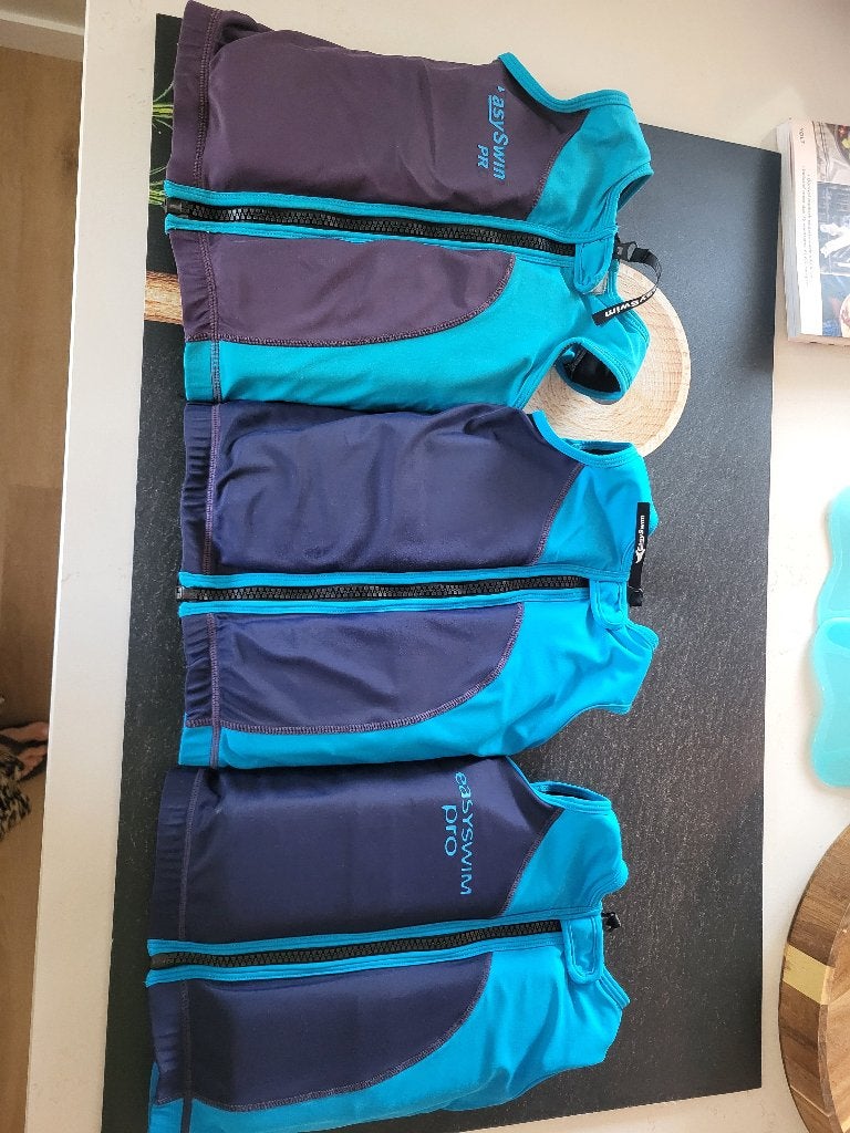 Easypro swim zwemvest 2x M 1x S, Kinderen en Baby's, Babykleding | Baby-zwemkleding, Ophalen, Gebruikt, Jongetje of Meisje, Overige maten