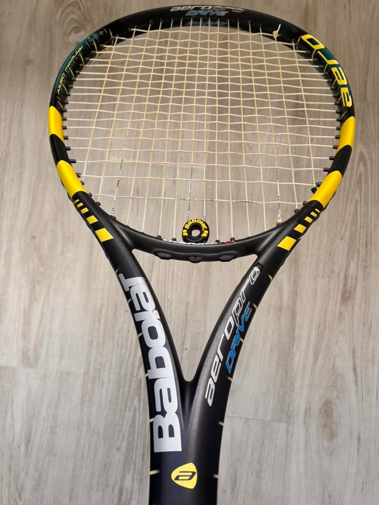 Babolat Aero Pro Drive Original, Sport en Fitness, Tennis, L2, Gebruikt, Ophalen of Verzenden, Racket
