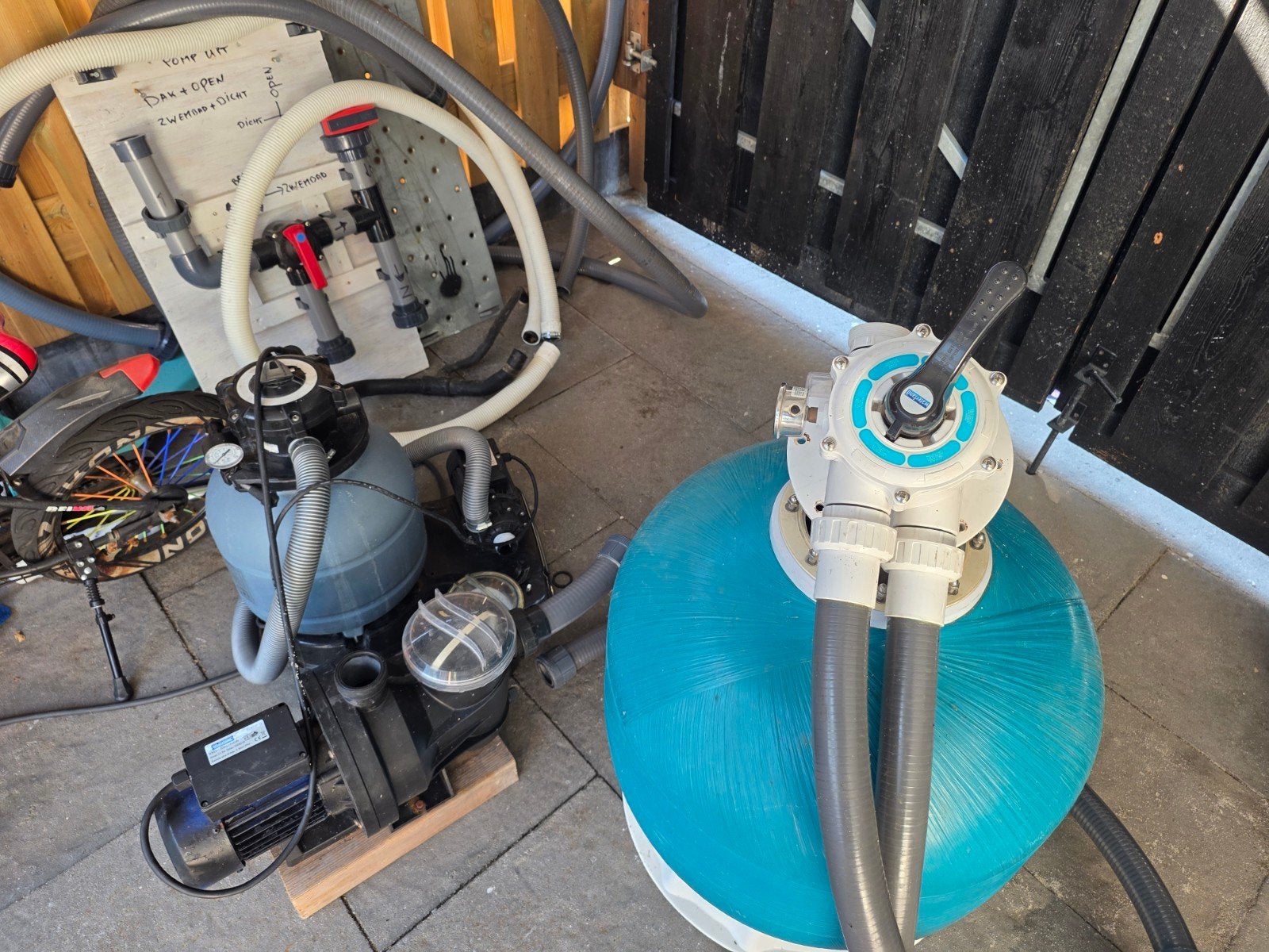 Twee Zwembadpomp en filterinstallatie Waterland SP-15, Ophalen of Verzenden, Zo goed als nieuw, Filter