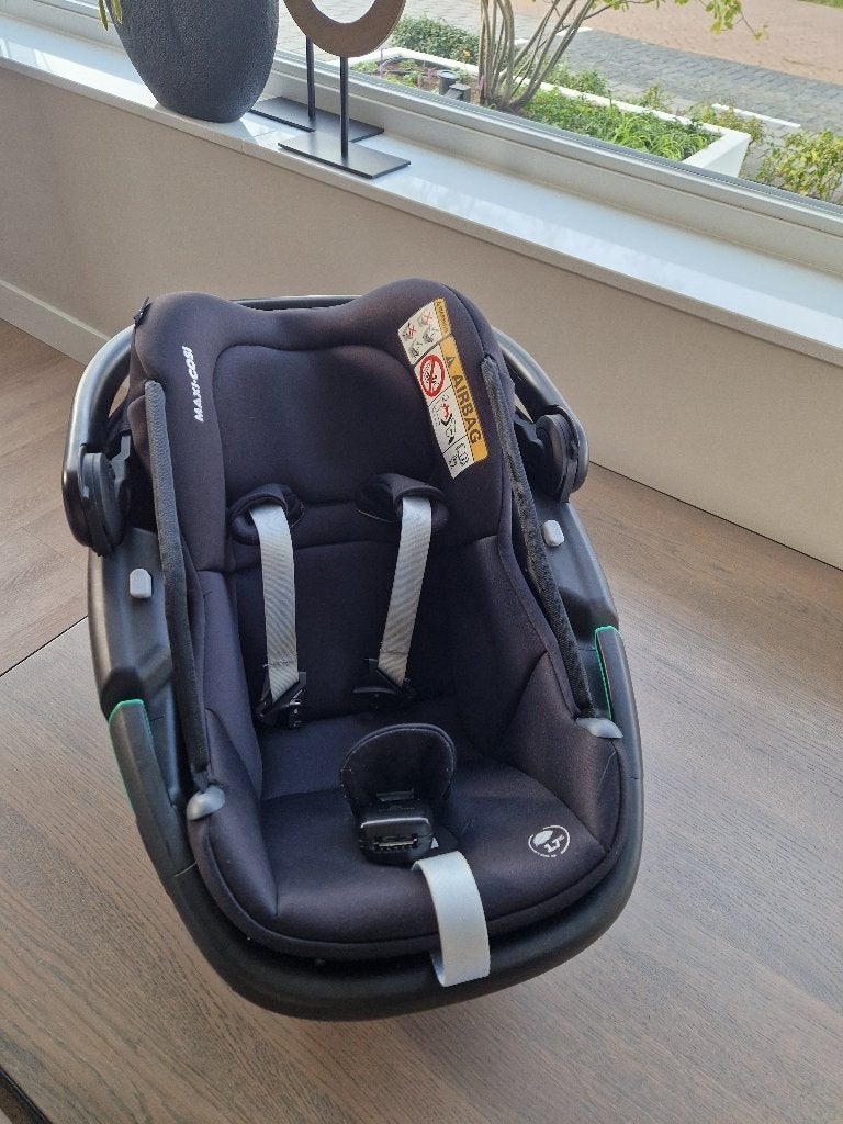 Maxi-Cosi Coral 360 i-Size Autostoeltje - Essential Black, Kinderen en Baby's, Ophalen, Zo goed als nieuw, Isofix, 0 t/m 13 kg