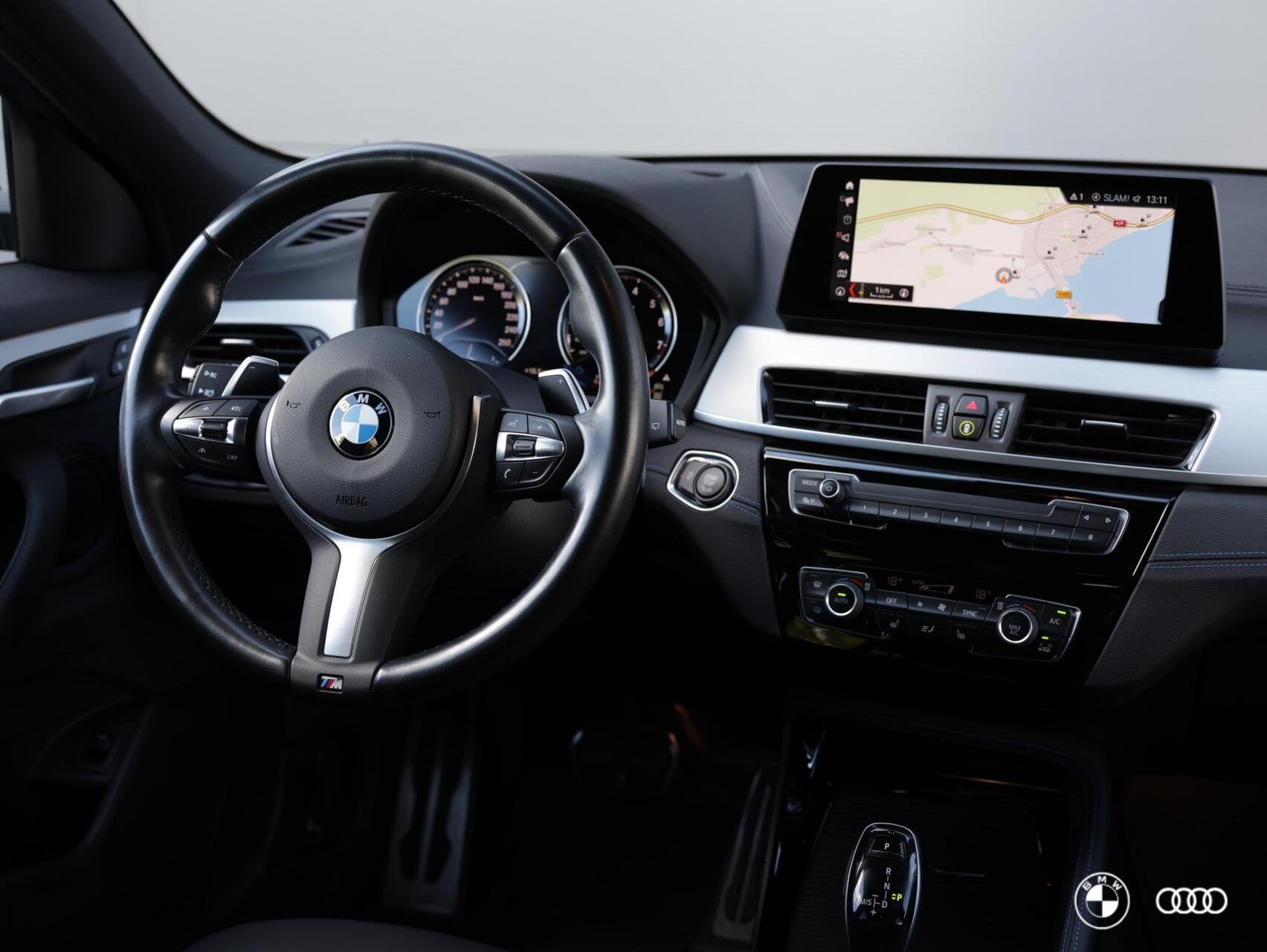 BMW X2 20i M SPORT / ACC / HEADUP / CARPLAY / DAB+ / 19", Auto's, X2, 4 cilinders, Met garantie (alle), Zwart