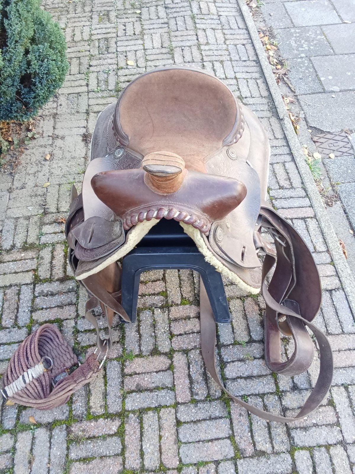 Mooi bewerkt Westernzadel 16 inch – Korte rokken (66 cm), Ophalen of Verzenden