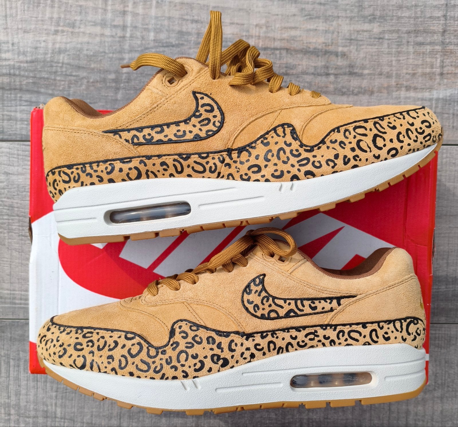 Nike Air Max 1 Wheat Custom - 46, Overige kleuren, Nike, Nieuw, Ophalen of Verzenden