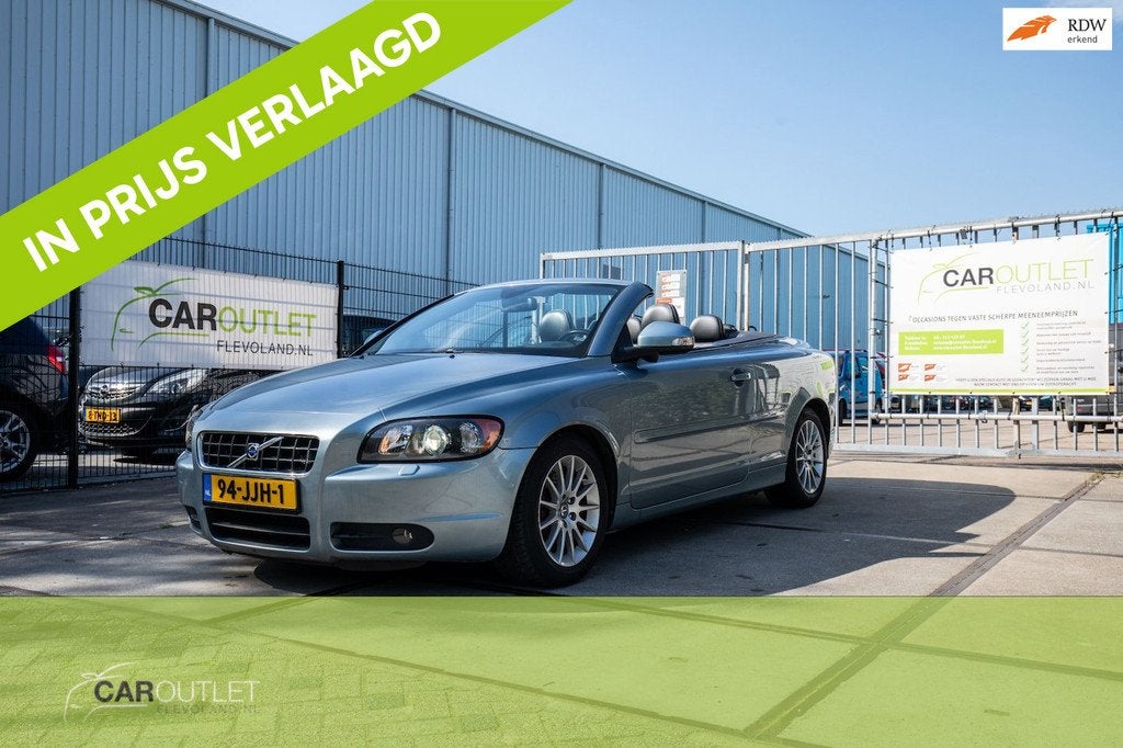 Volvo C70 Convertible 2.4 Momentum AUTOMAAT ONLANGS NW APK!, Auto's, Volvo, Parkeersensor, C70, Gebruikt, Zwart
