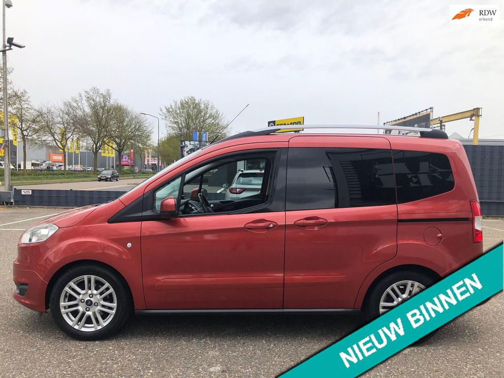 Ford Tourneo Courier 1.0 Titanium NWE DISTR,SET, Auto's, Ford, Bedrijf, Te koop, Tourneo Courier, ABS, Airbags, Airconditioning