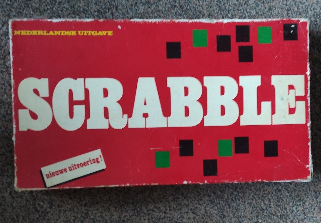 SCRABBLE original SIO spel houten letters,compleet,rode doos, Hobby en Vrije tijd, Gezelschapsspellen | Bordspellen, Een of twee spelers