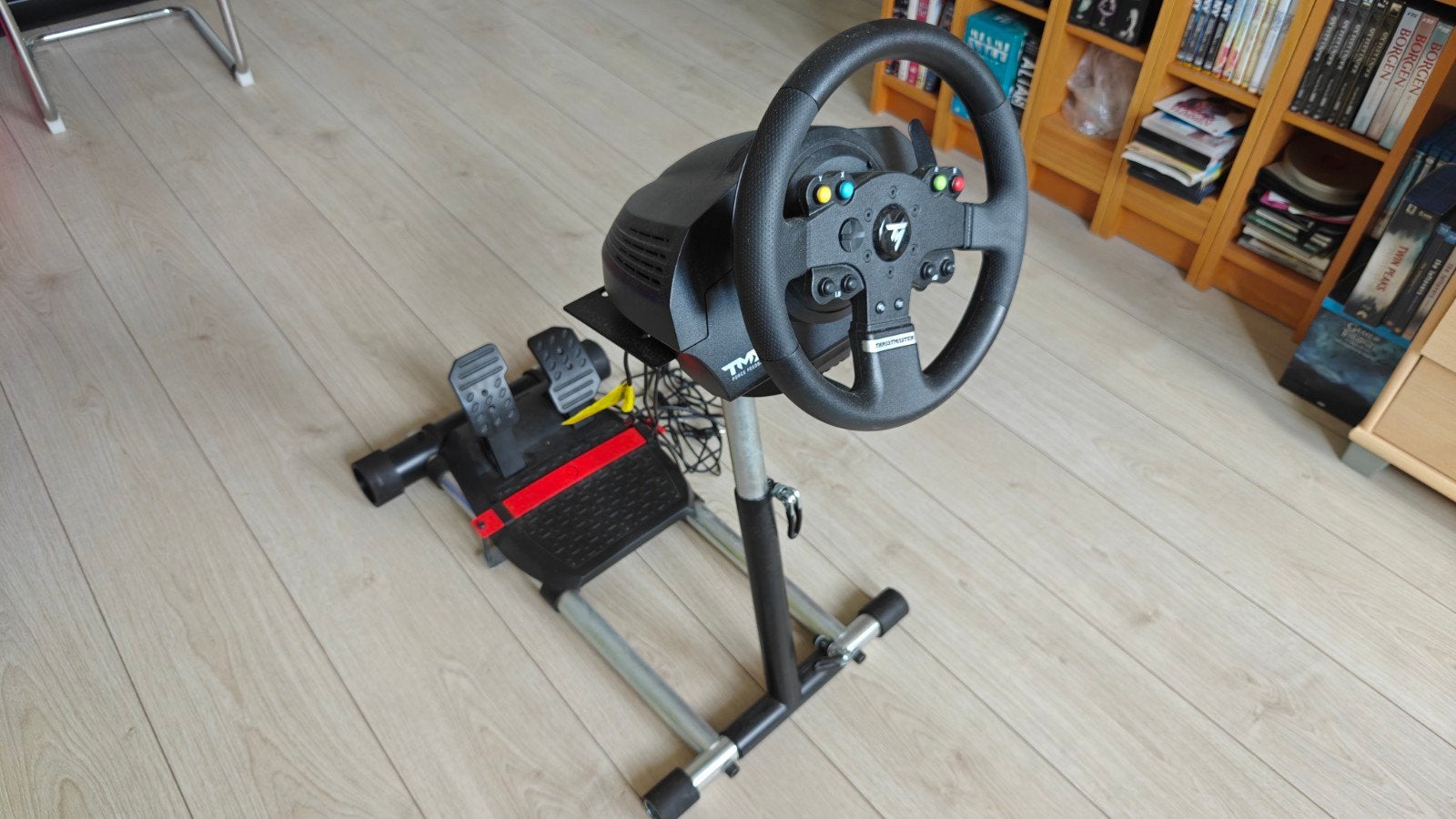 Thrustmaster TMX racestuur met pedalen en Wheel Stand Pro, Ophalen, Overige merken, Gebruikt