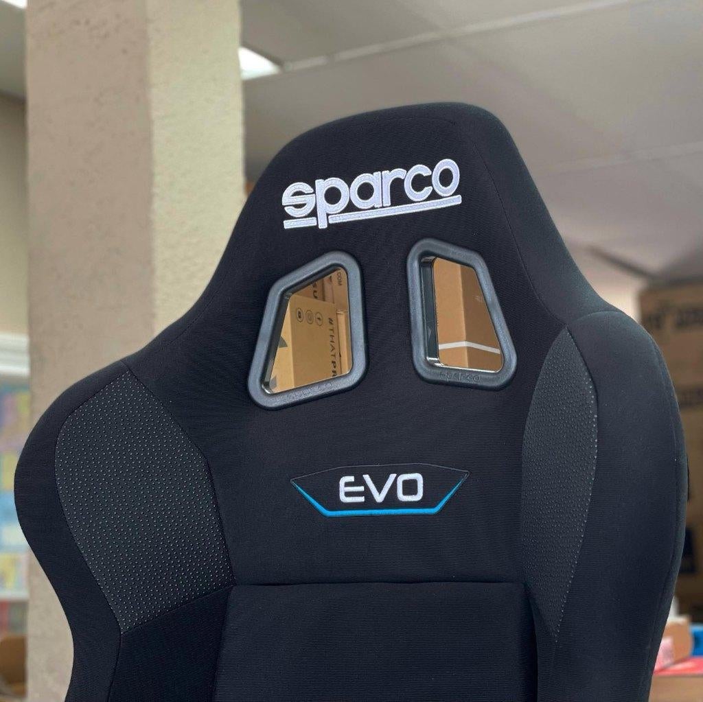 Sparco Evo QRT Kuipstoel Sportstoel Racestoel FIA 6.8kg, Auto diversen, Tuning en Styling, Ophalen of Verzenden