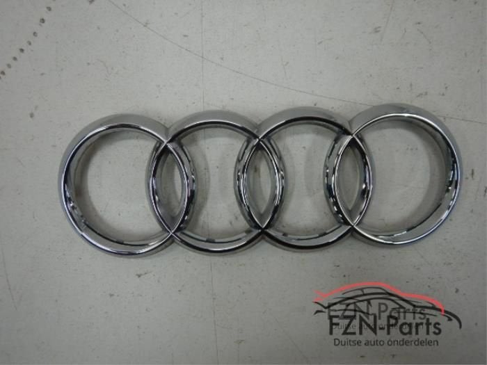 Audi Q7 4M Emblem Grille Logo, Auto-onderdelen, Overige Auto-onderdelen, Gebruikt, Ophalen of Verzenden