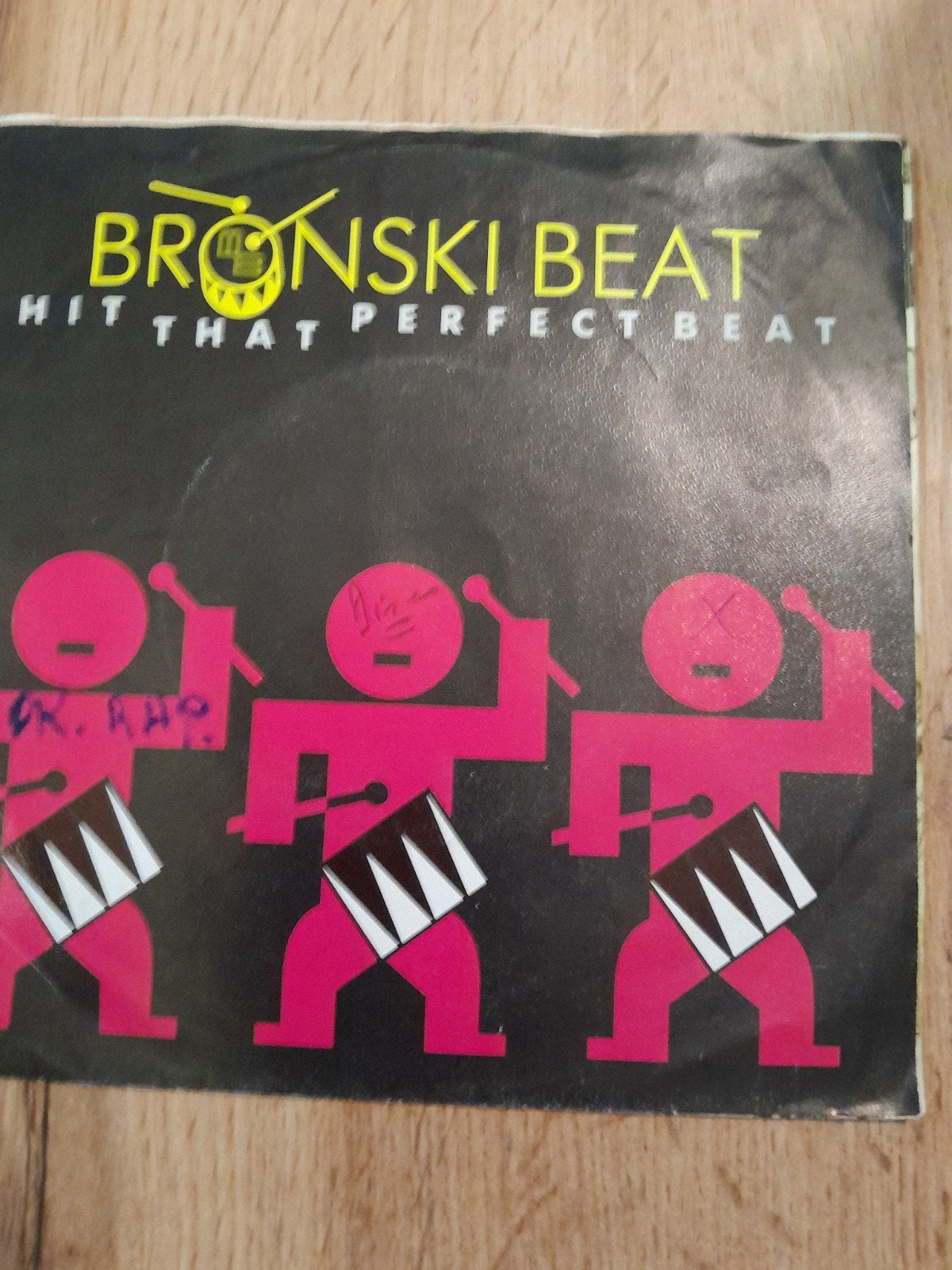 bronski beat 7inch hit that perfect beat, Ophalen of Verzenden, Zo goed als nieuw, Pop