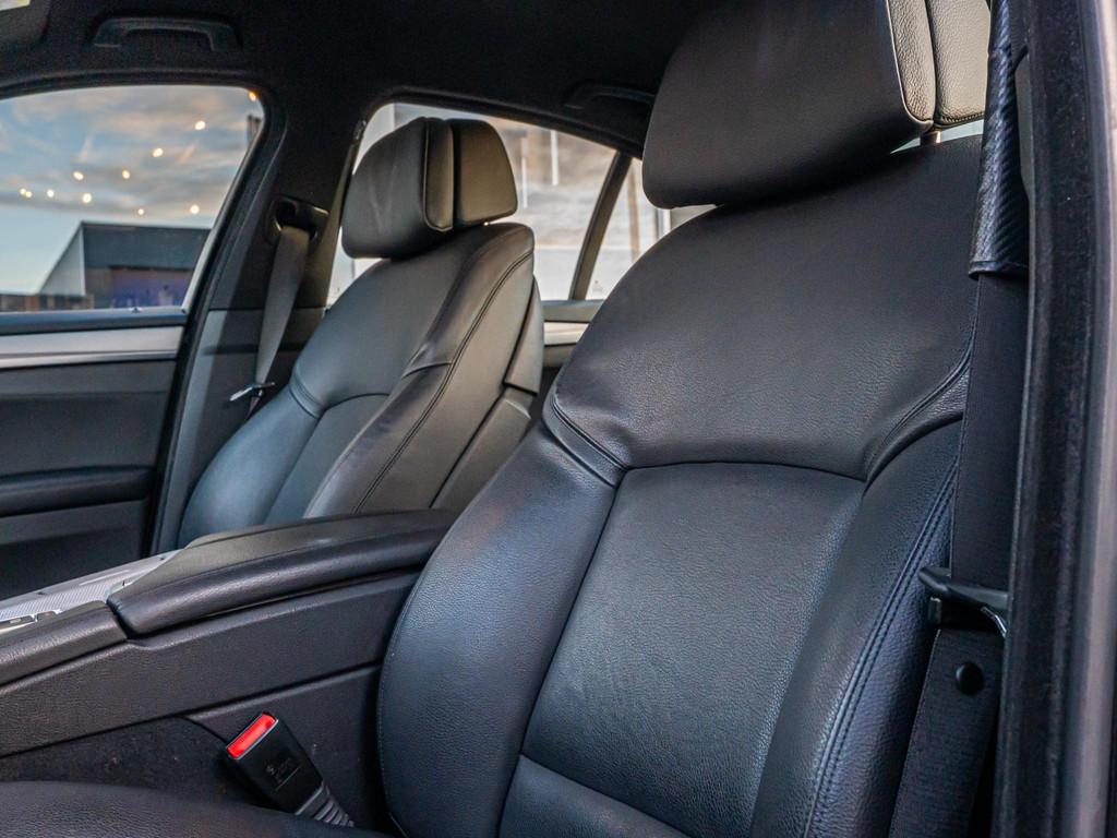 BMW 520i M Sport Edition Adapt onderstel Leder Navi Pro, Automaat, Achterwielaandrijving, Gebruikt, 4 cilinders