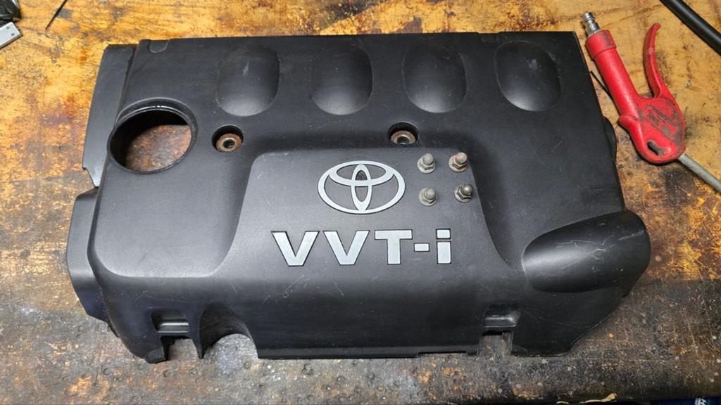 Toyota Yaris (Verso) Motorafdekplaat 1NZ-FE / 2NZ-FE, Ophalen of Verzenden, Gebruikt, Toyota