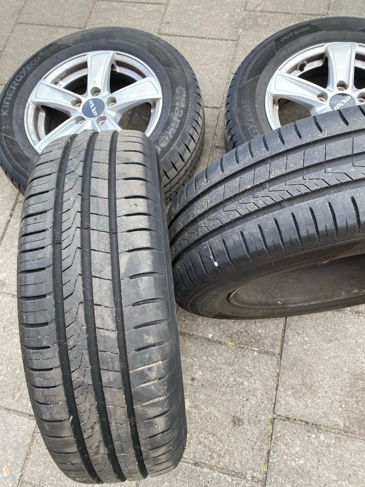 Nette set zomerbanden met velgen - VW Golf/Caddy, Auto-onderdelen, Gebruikt, 15 inch, Banden en Velgen, Personenwagen