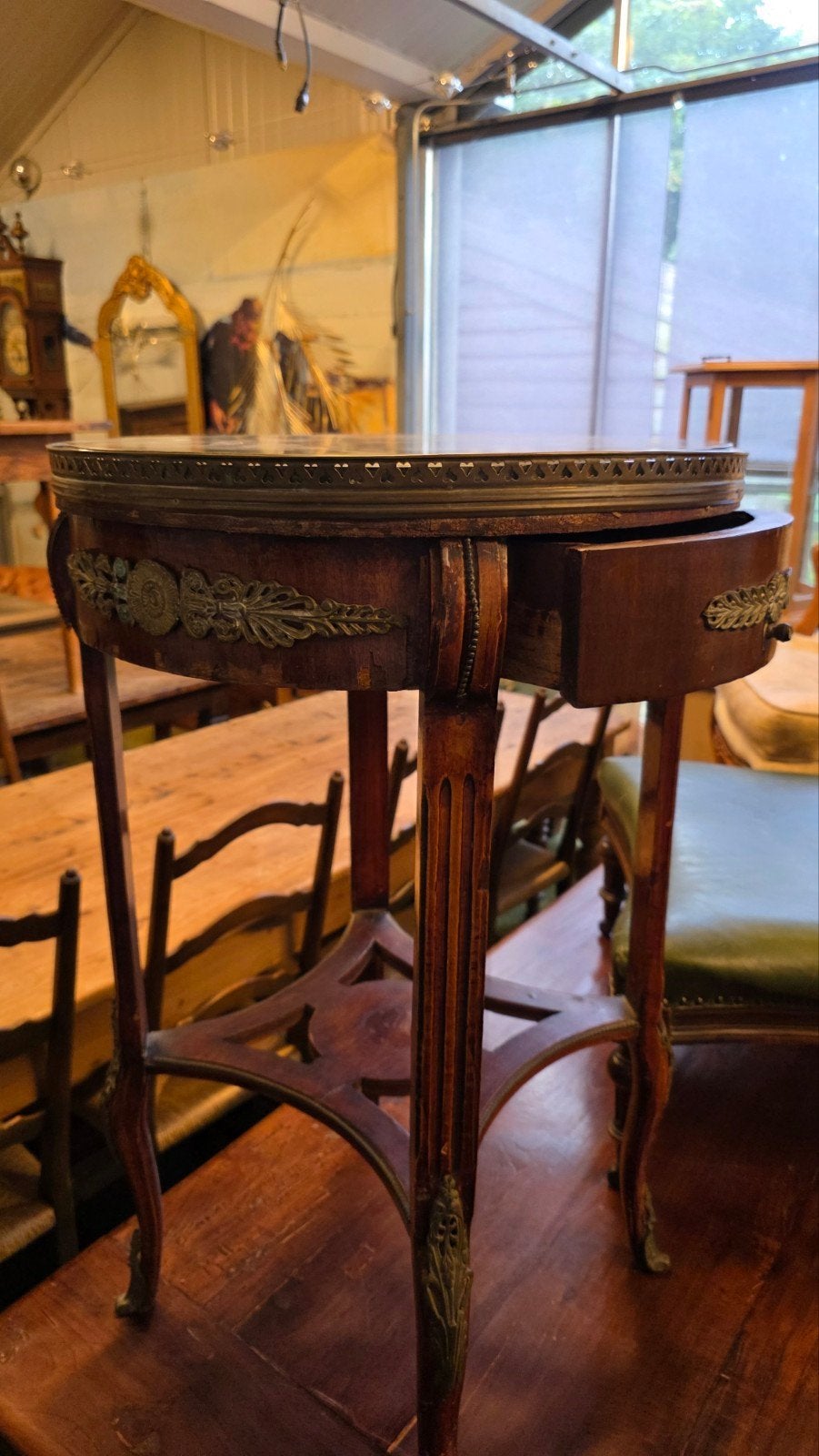 Frans louis XVI tafel, Ophalen