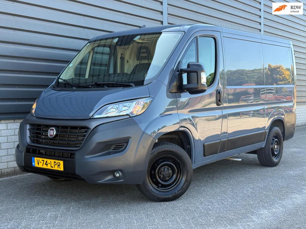Fiat Ducato 30 2.3 MultiJet L1H1 Pro Cruise / Camera / Airco, Auto's, Voorwielaandrijving, Stof, Gebruikt, 2500 kg