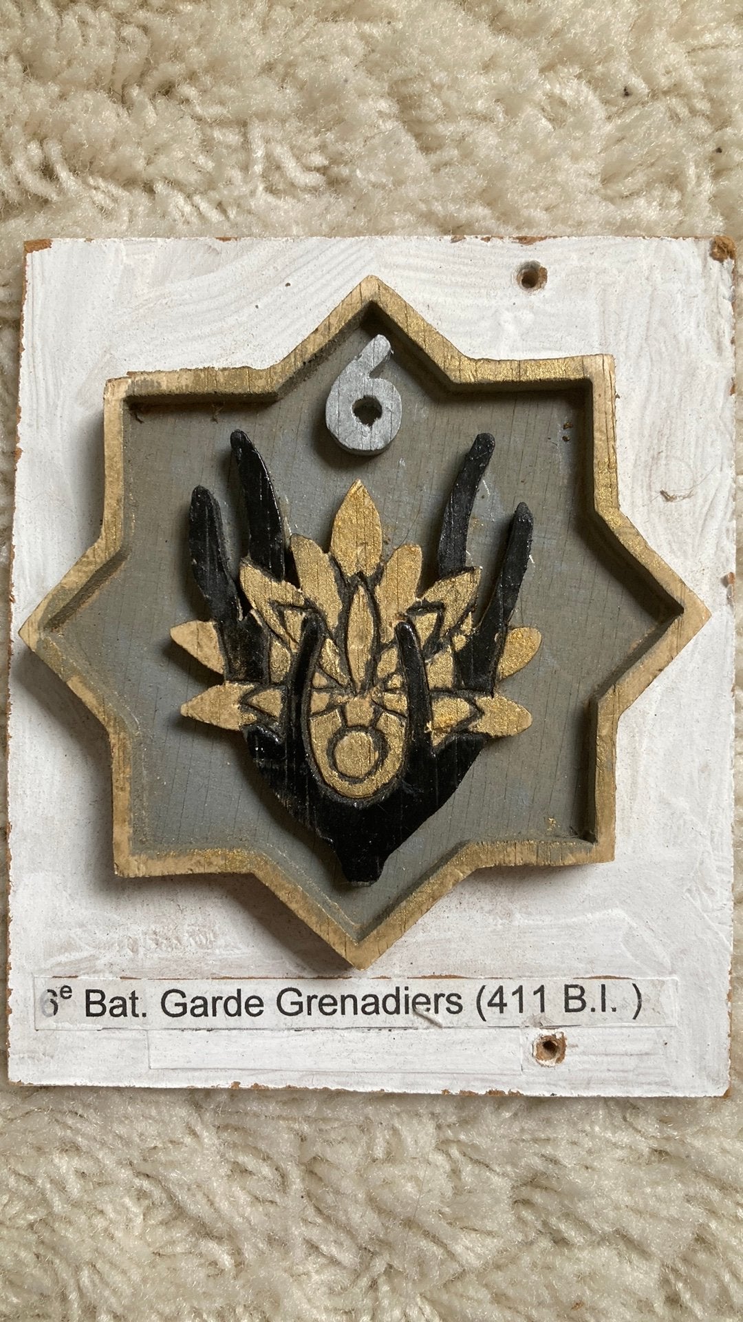 KNIL 6e Bataljon Garde Grenadiers, Ophalen of Verzenden, Landmacht, Nederland, Embleem of Badge