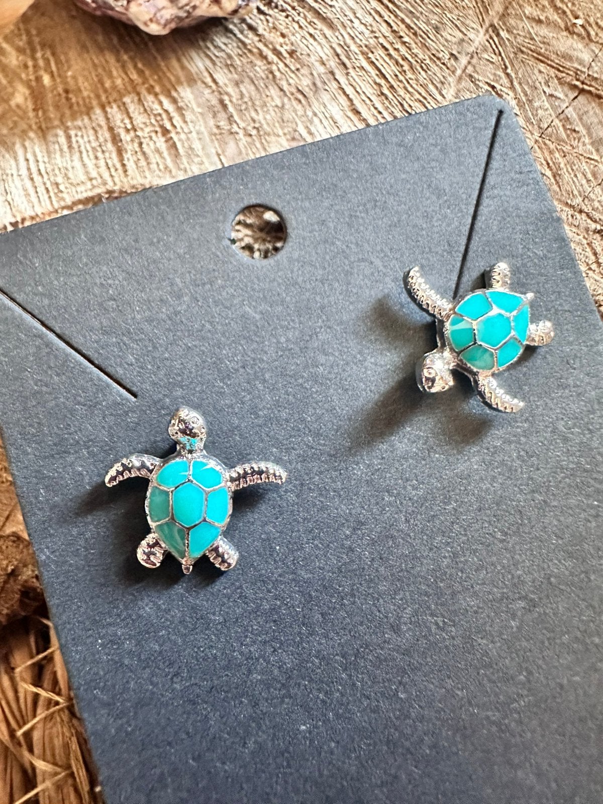 Oorknopjes / schildpadden / turquoise / nieuw, Ophalen of Verzenden, Nieuw, Overige materialen