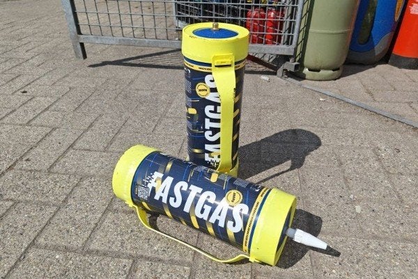 Gratis van lege gasflessen af (Fastgas), Ophalen
