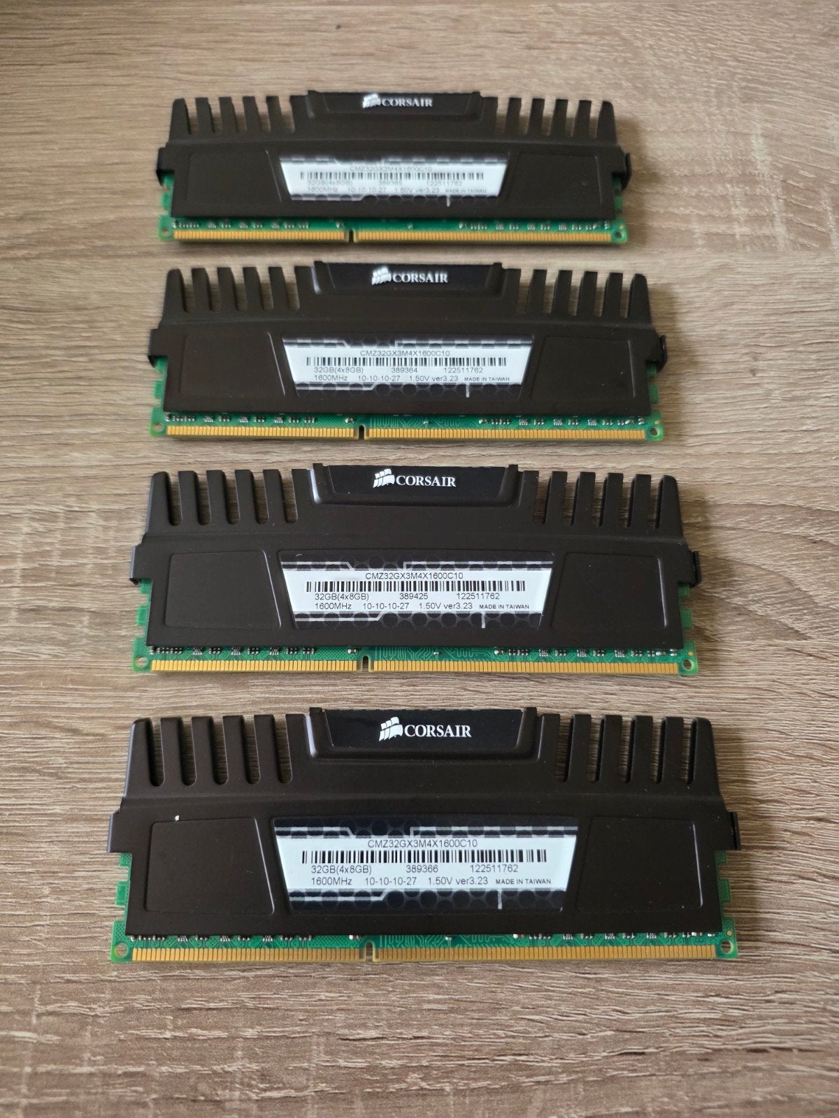 Corsair Vengeance DDR3 RAM 32GB (4x8GB), Ophalen, Gebruikt, 32 GB, Server