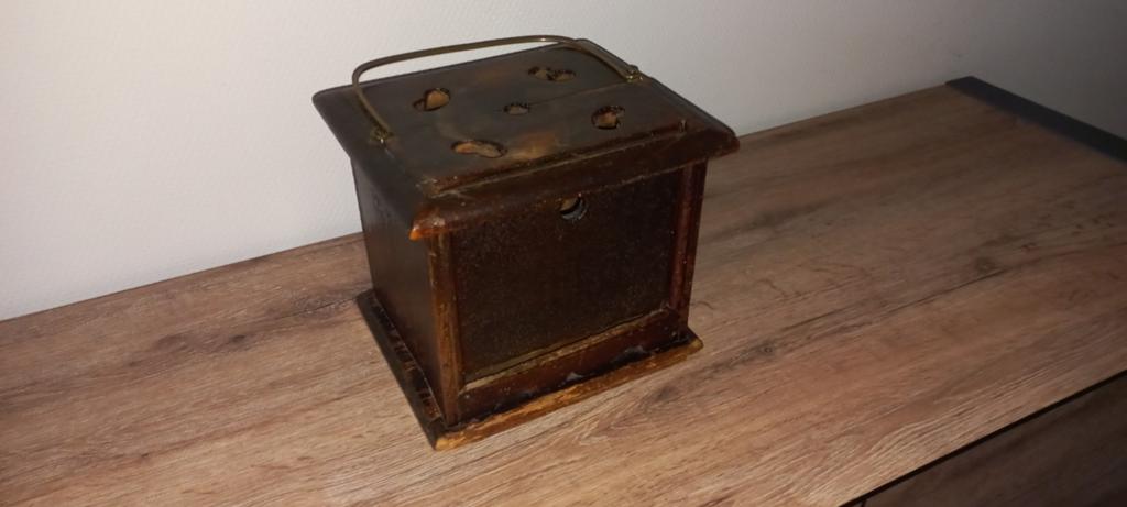 Oude Antieke Voetenstoof., Huis en Inrichting, Ophalen of Verzenden, Gebruikt, Minder dan 50 cm, Minder dan 50 cm