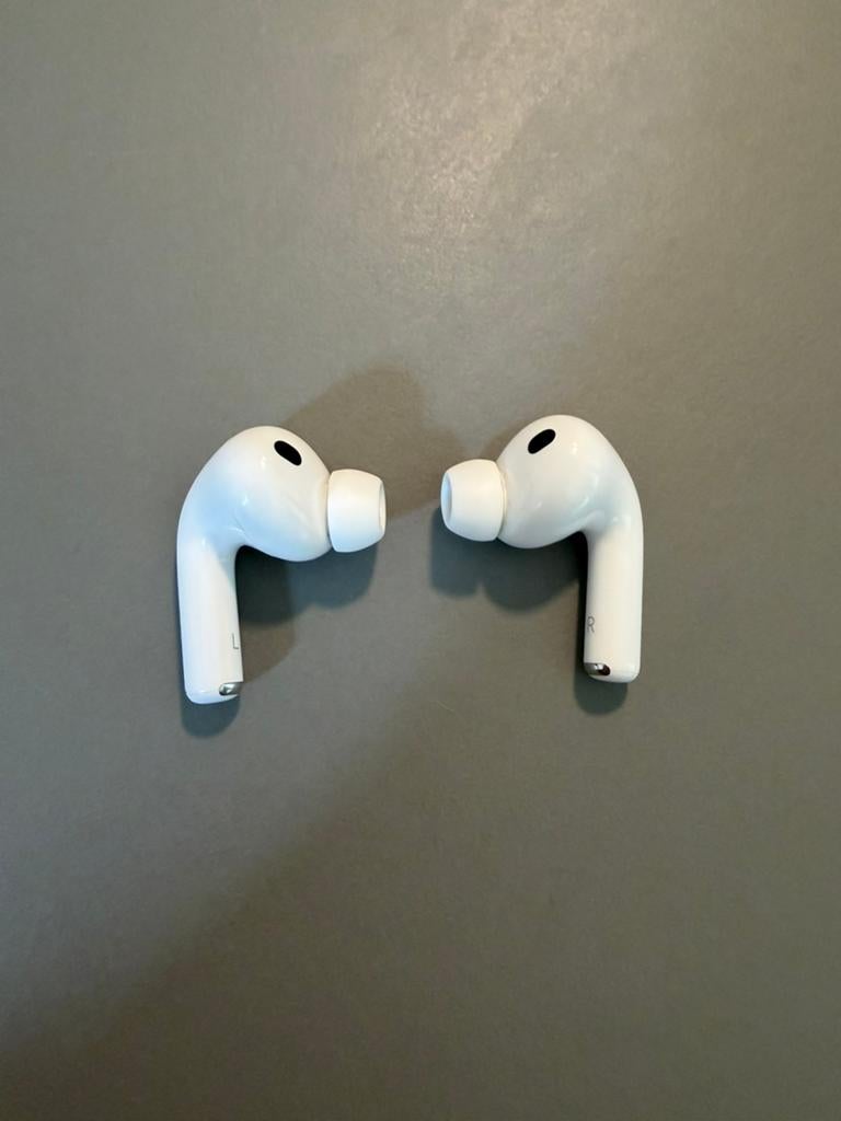 Airpods pro 3 oortjes, Ophalen of Verzenden, Zo goed als nieuw