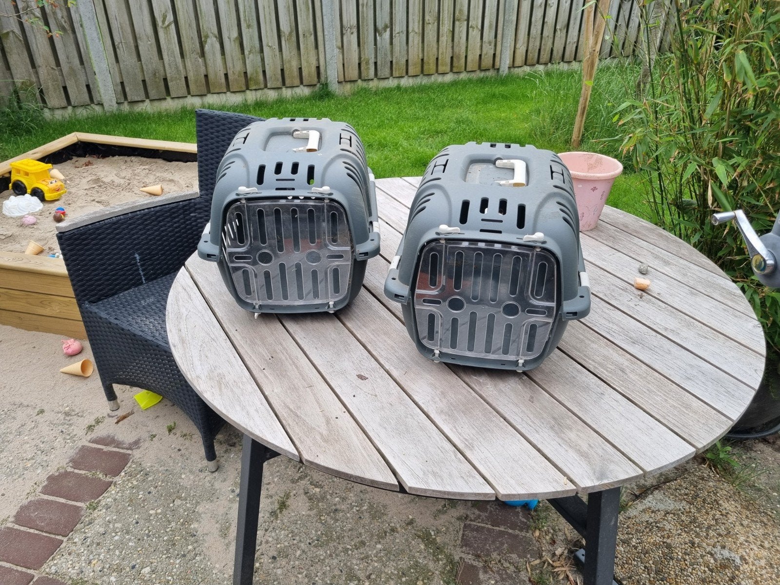 Reishokjes dieren, Dieren en Toebehoren