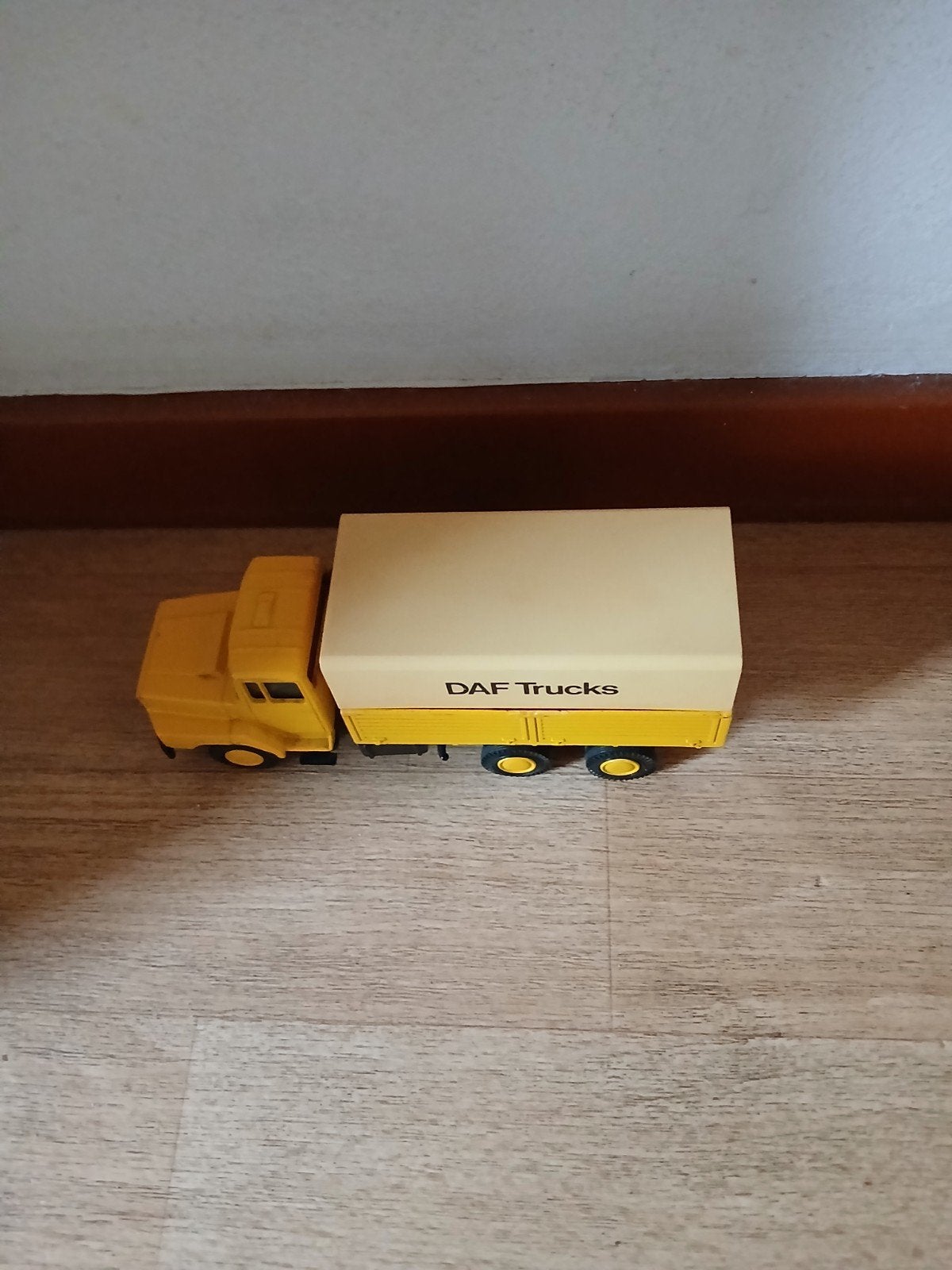 Vintage DAF Trucks speelgoedvrachtwagen, Ophalen of Verzenden, Gebruikt