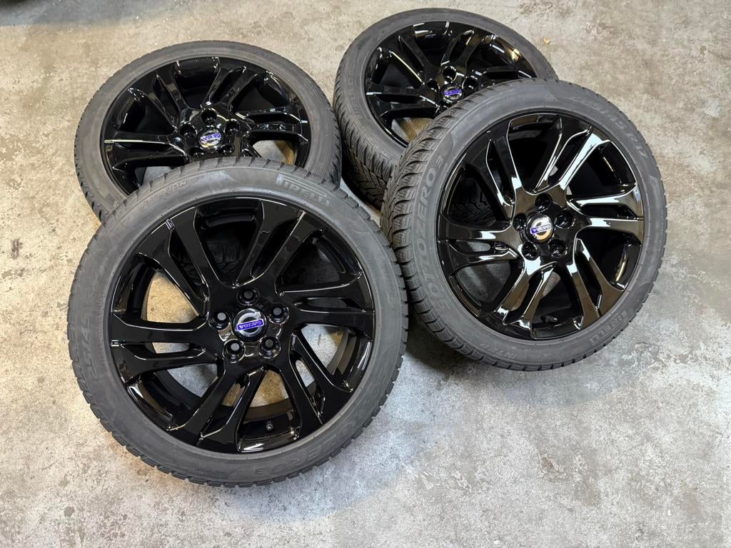 ✅ 17 inch Volvo Valder Velgen 5x108 C30 V40 V50 S60 V70 R, Auto-onderdelen, Banden en Velgen, Ophalen, Gebruikt, Banden en Velgen