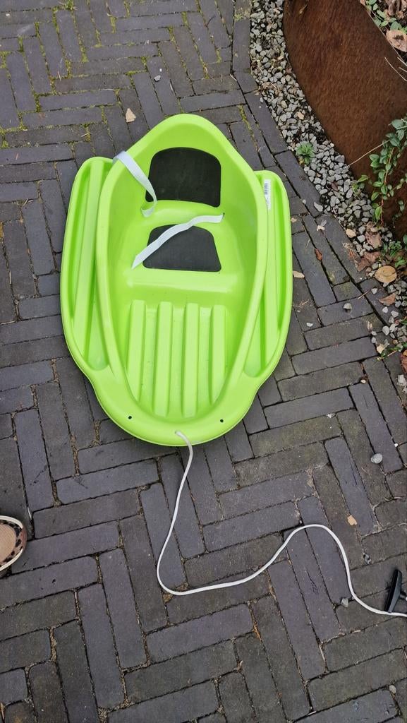 Groene slee voor kinderen, Ophalen, Zo goed als nieuw, Overige merken