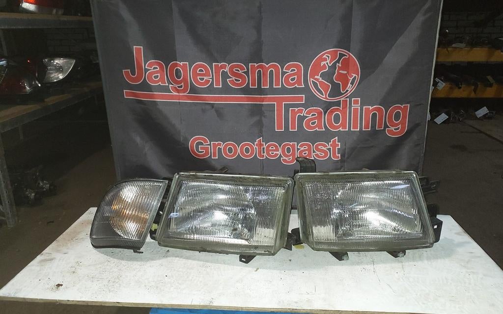 Koplampen en knipperlicht subaru forester SF, Ophalen of Verzenden, Gebruikt, Subaru