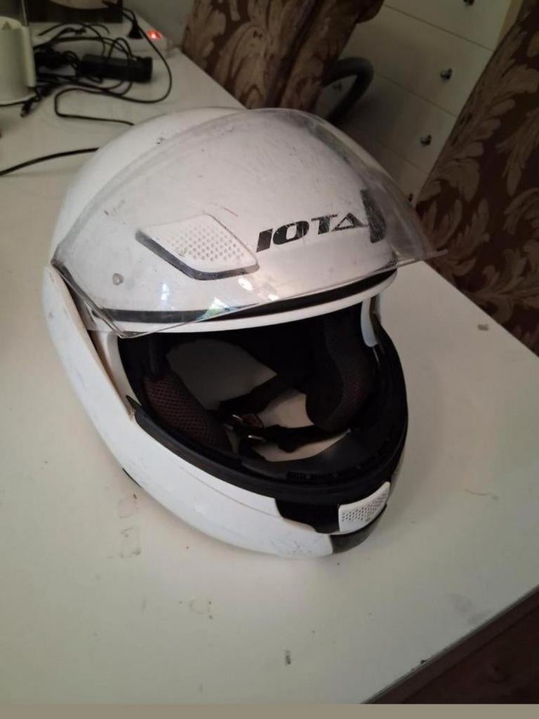 Te koop! IOTA Meek motor/scooter helm., Ophalen, Tweedehands, XL, Overige merken