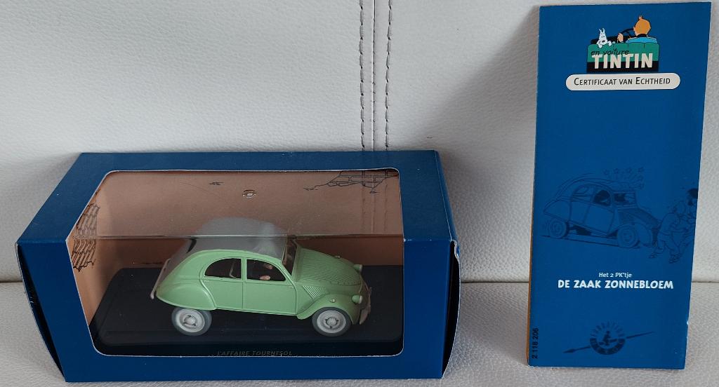 kuifje auto (citroën eend / 2cv), Ophalen of Verzenden, Kuifje, Zo goed als nieuw, Beeldje of Figuurtje