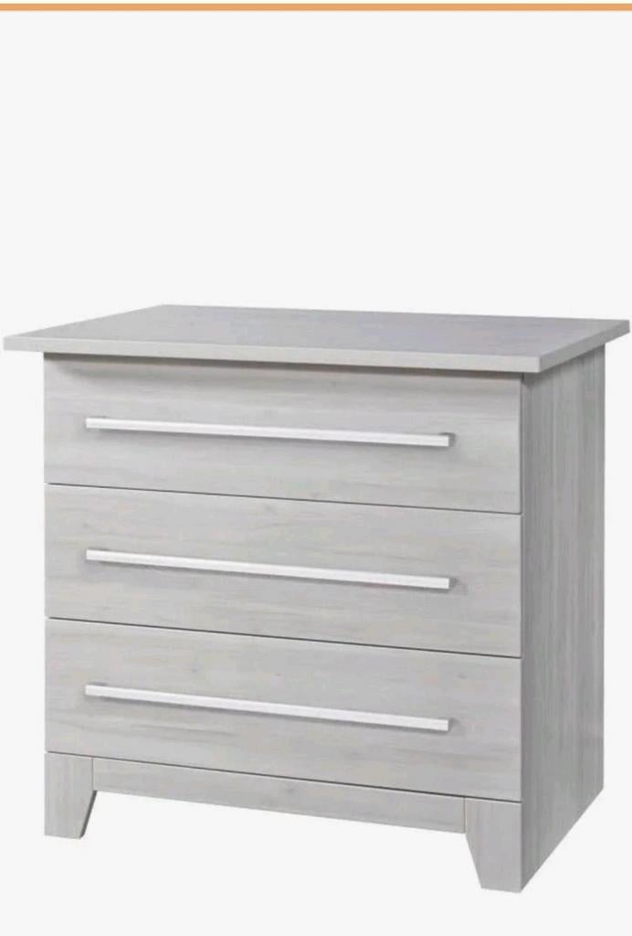 Commode uit de serie Londen, Ophalen, 50 tot 70 cm, 90 tot 105 cm, 100 cm of meer