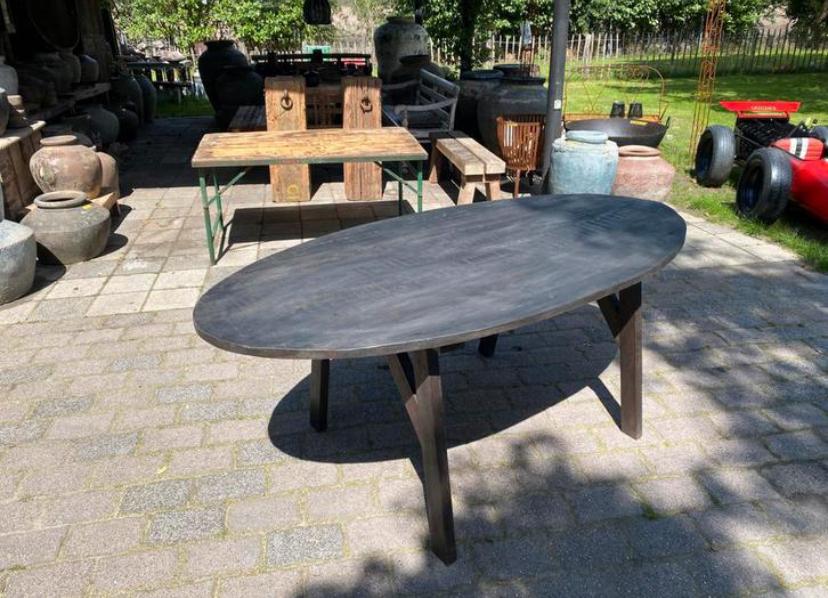 Mooie nieuwe ovale eettafel, Huis en Inrichting, Tafels | Eettafels, Ophalen, 100 tot 150 cm, Teakhout, Vijf personen of meer