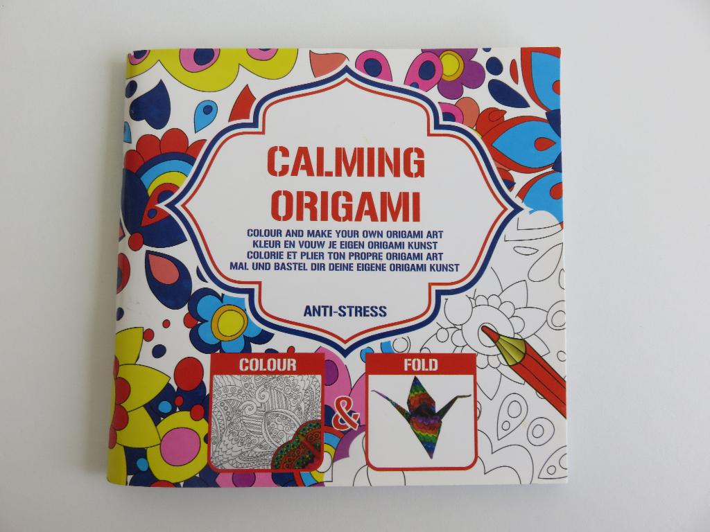 Calming Origami vouw en kleurboek gele cover, Ophalen of Verzenden, Zo goed als nieuw, Knutselwerk