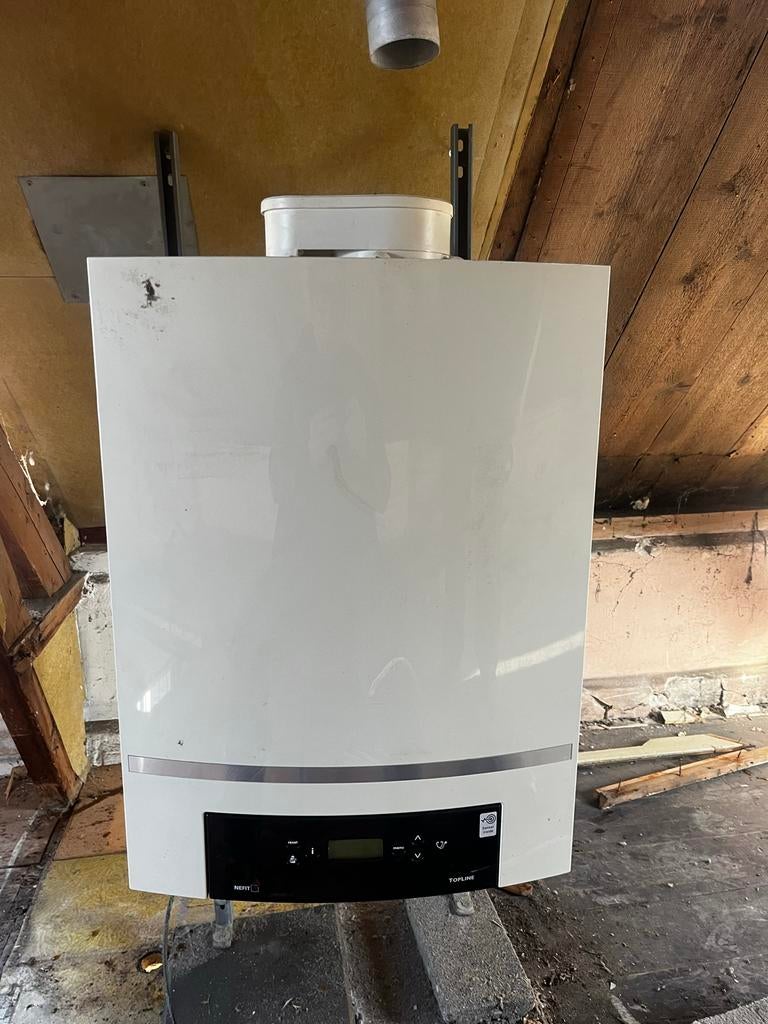 Nefit Topline 25 Boiler - Goed Onderhouden, Doe-het-zelf en Verbouw, Geisers en Boilers, Gebruikt, Aardgas, Minder dan 20 liter